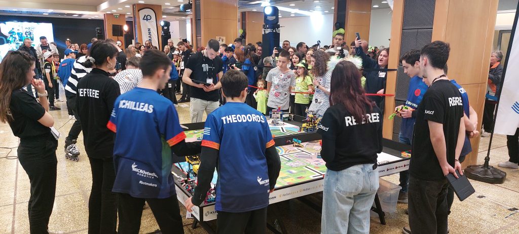 Η Κλινική Euromedica Κυανούς Σταυρός στηρίζει το First Lego League Greece